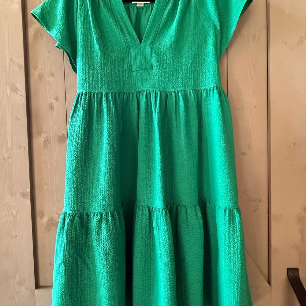 Calvin Klein Green V-Neck Flutter Sleeve Sundress